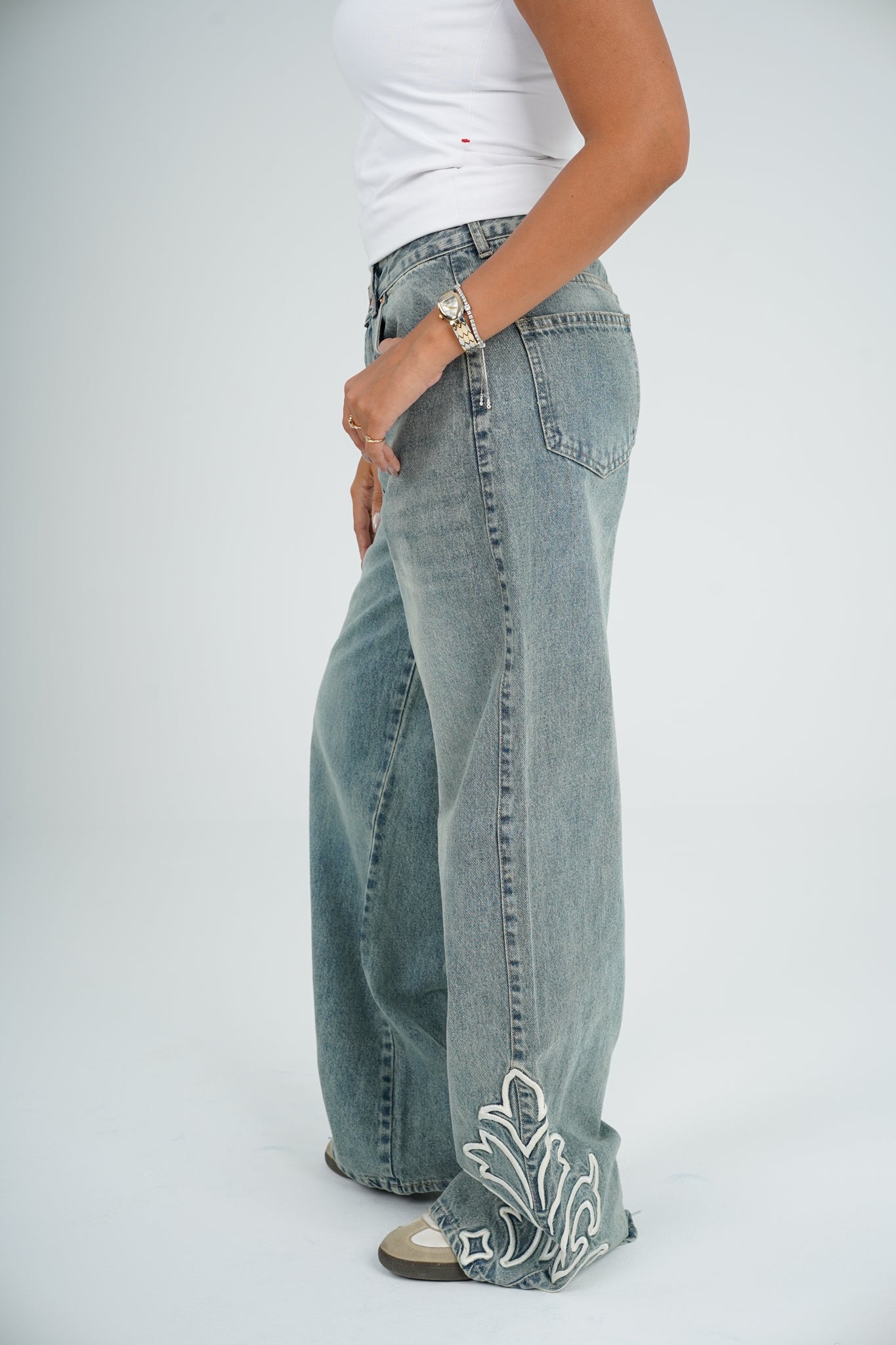 Wide leg down embroidery light Gray