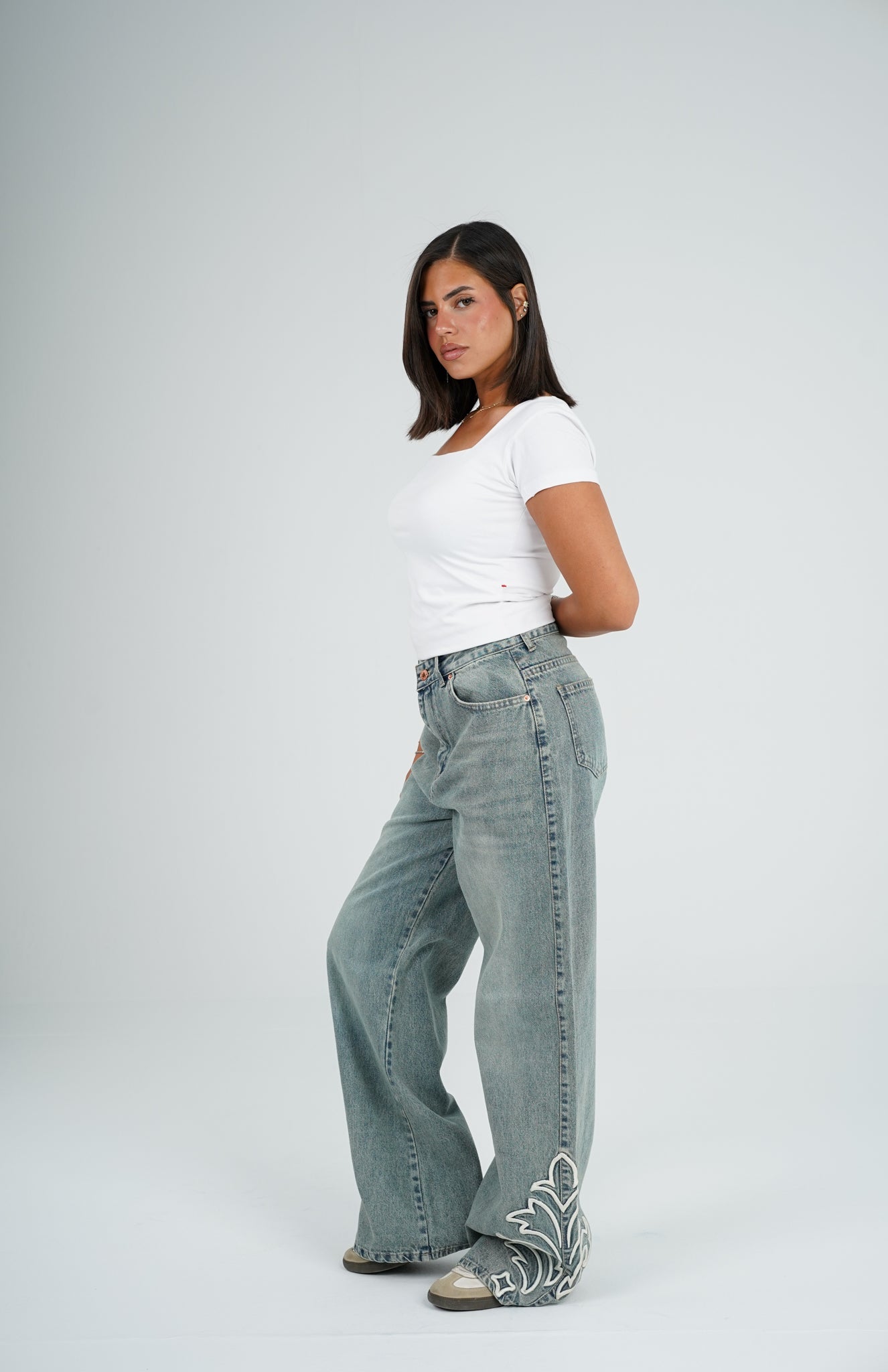 Wide leg down embroidery light Gray
