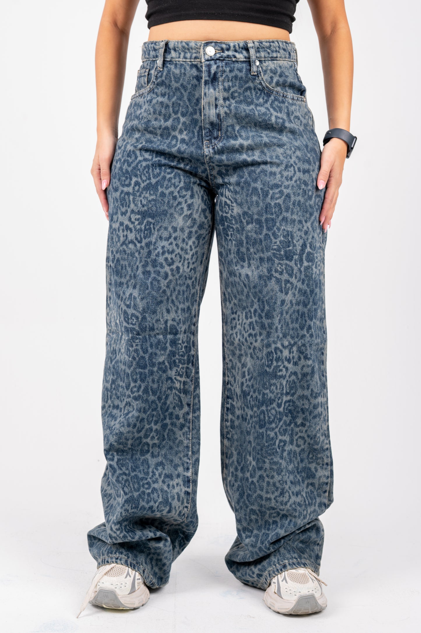 Straight olive tiger denim