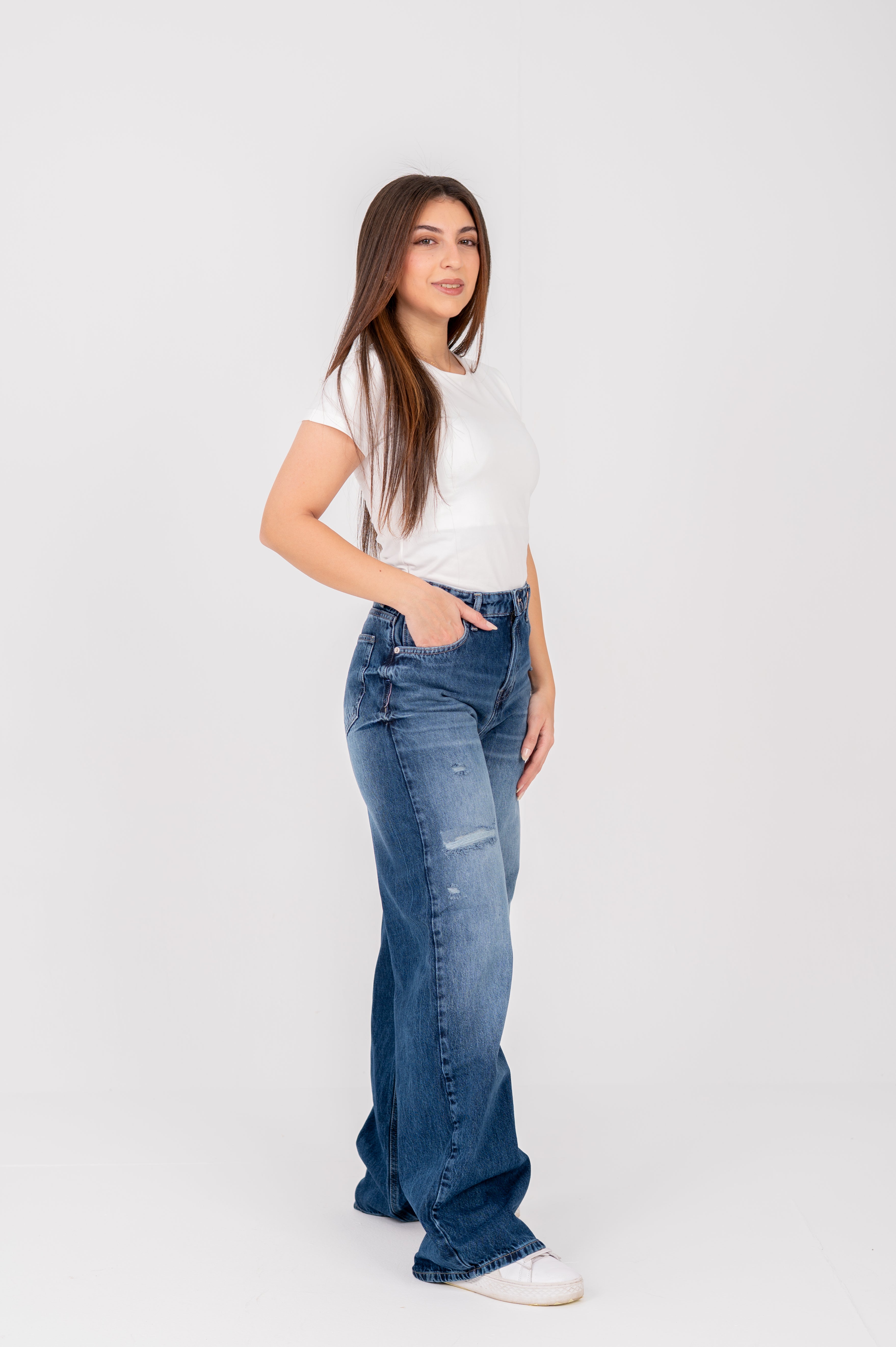 Wide leg covered-cutting jeans dark blue
