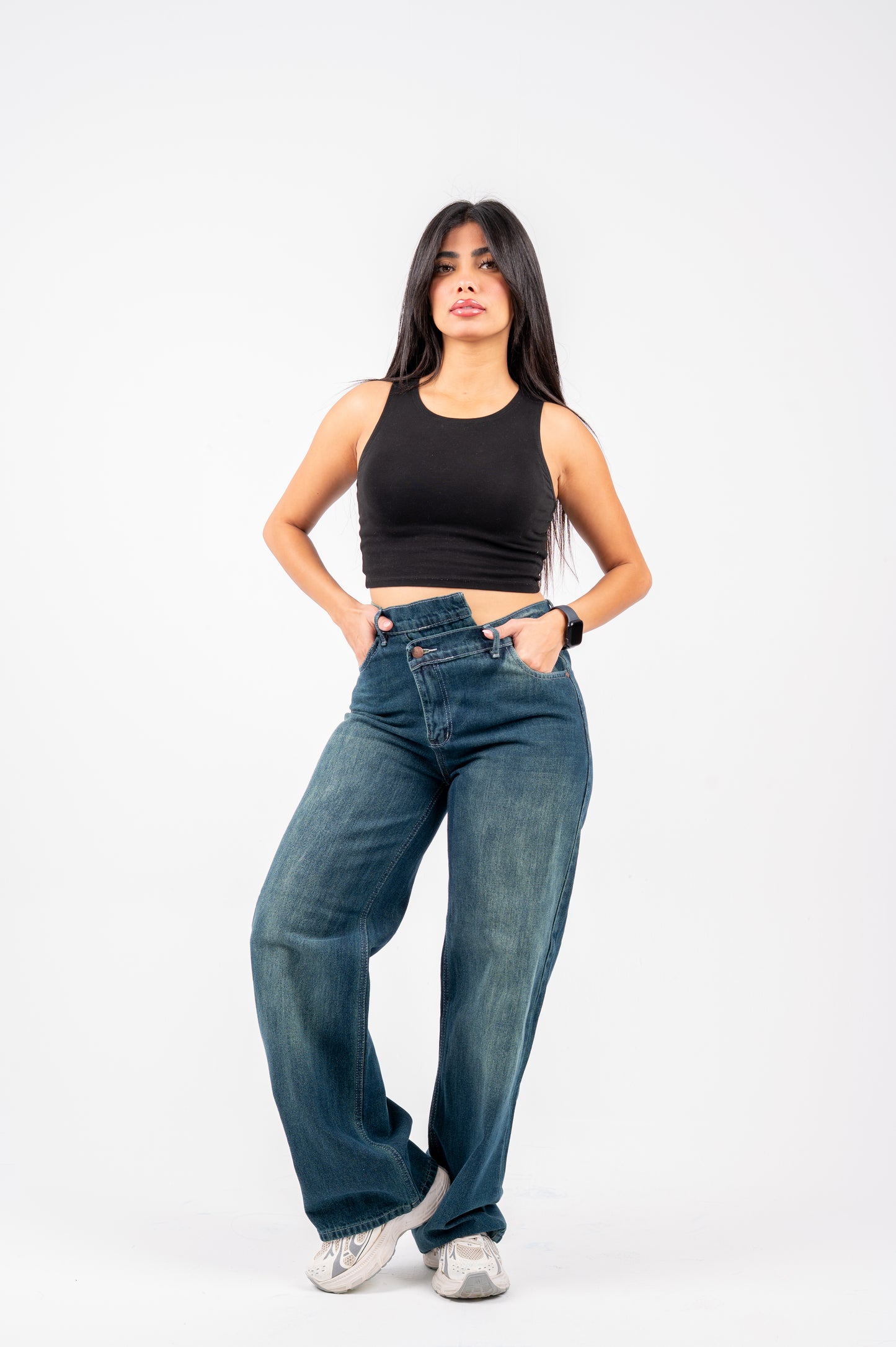 Slanted Waist mid blue washed