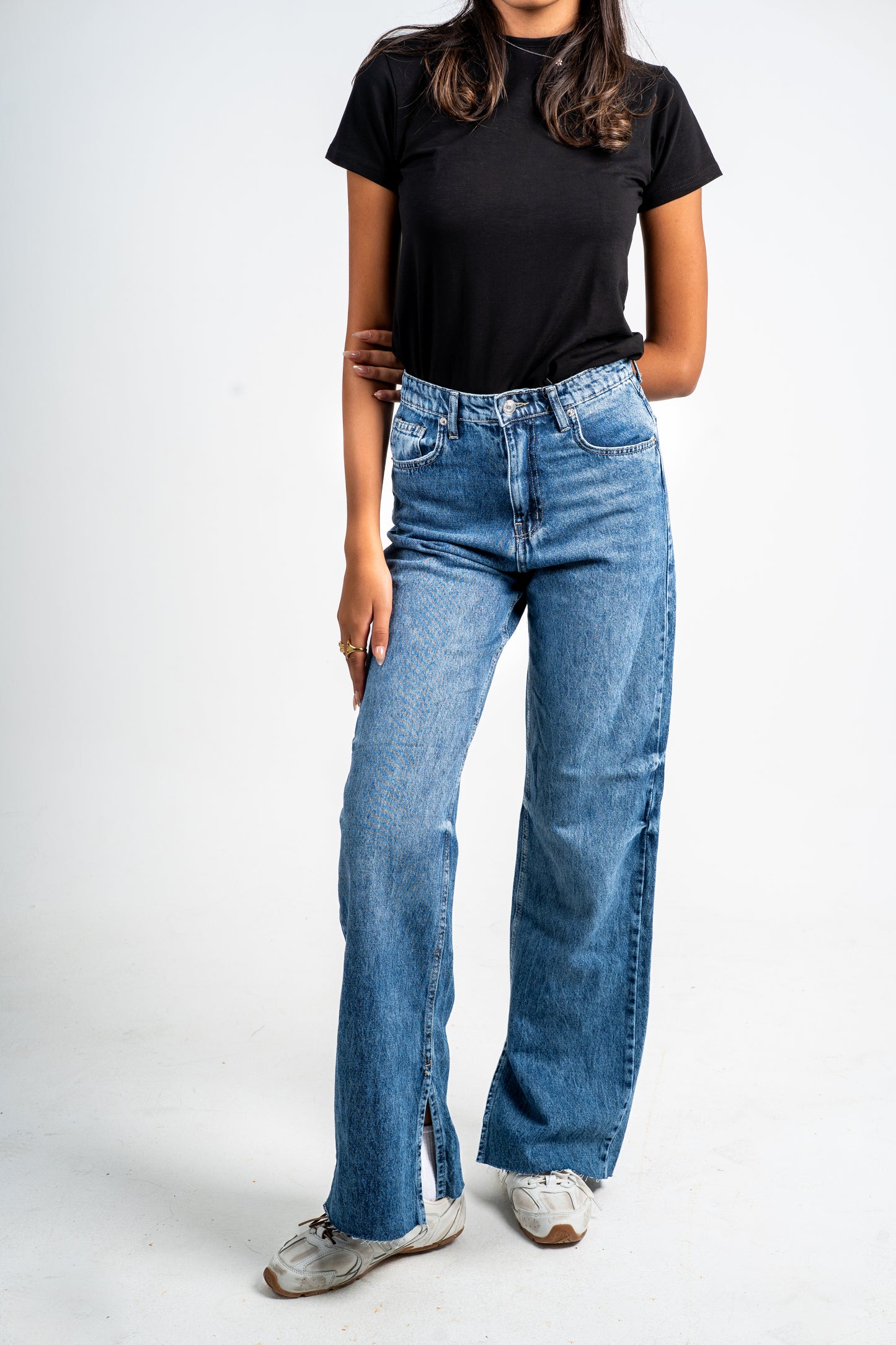 Side slit straight jeans dark blue