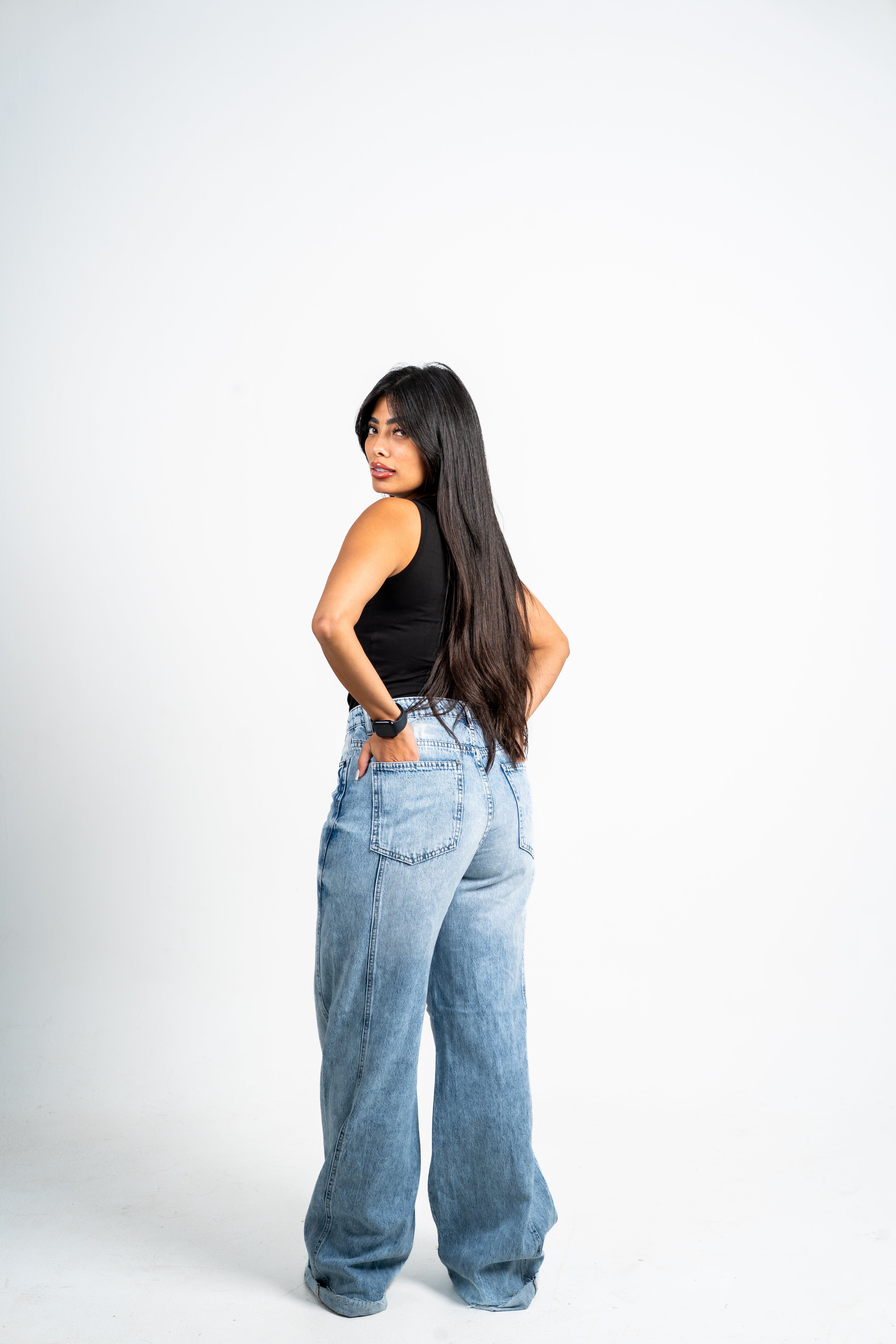 Slanted cut jeans light blue
