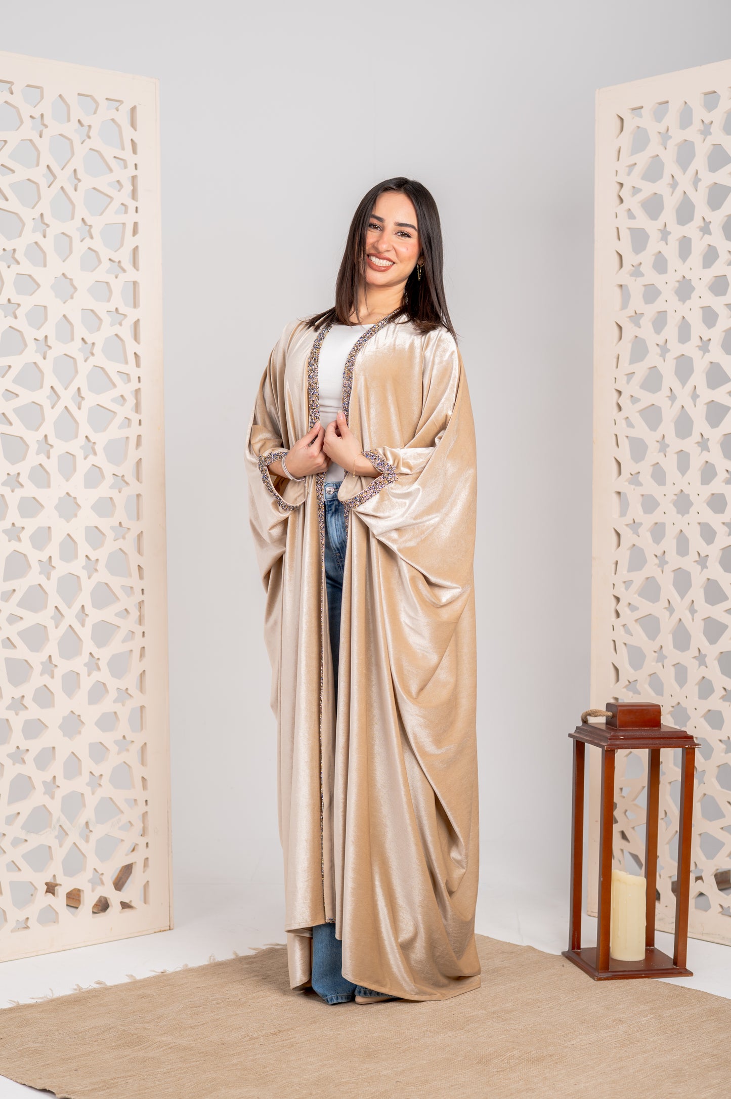 Elegant Velvet Cardigan beige  with Gelatin Trim