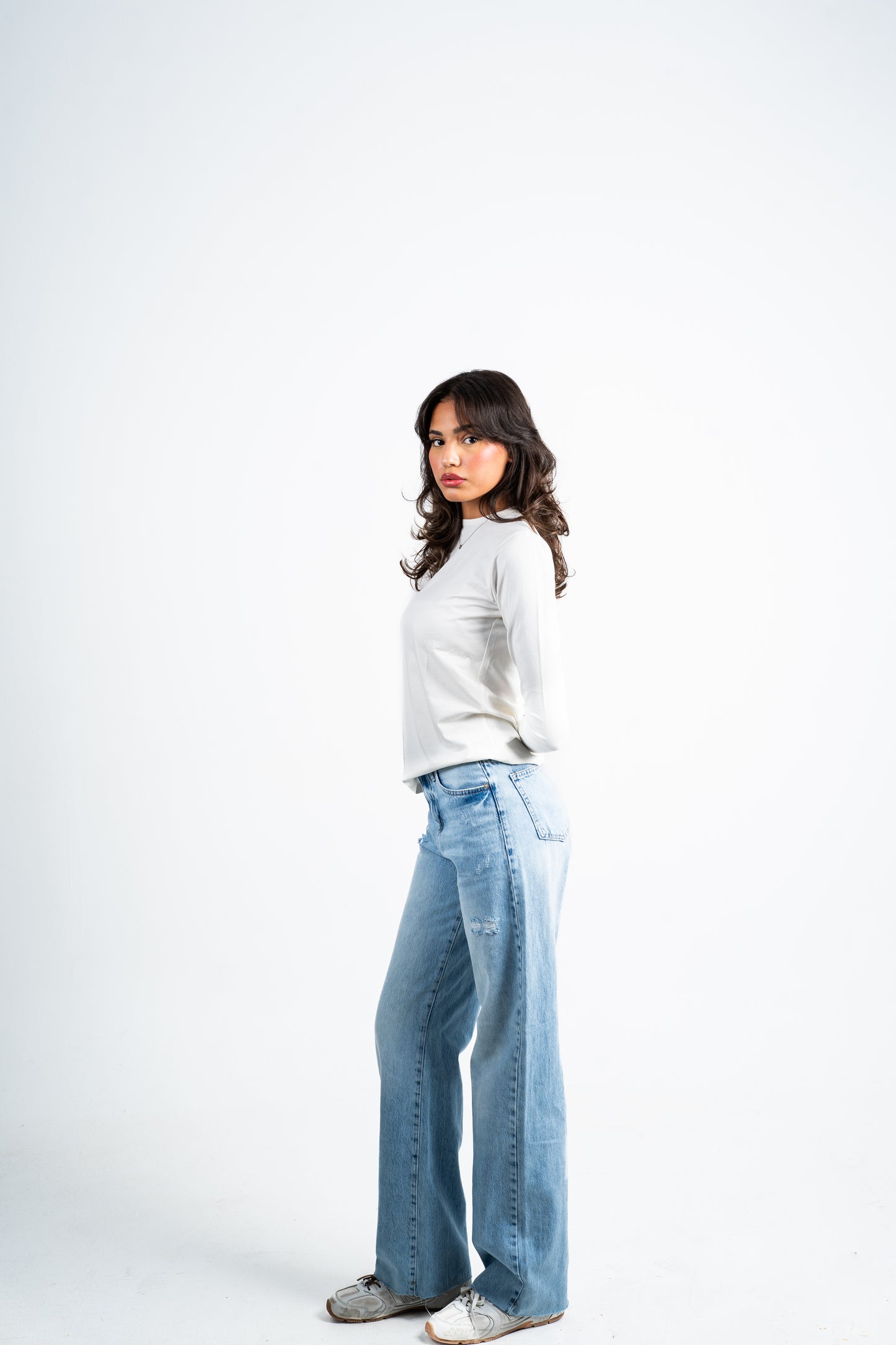 Straight unfinished jeans.