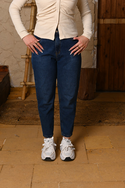 Mom fit jeans denim navy washed.