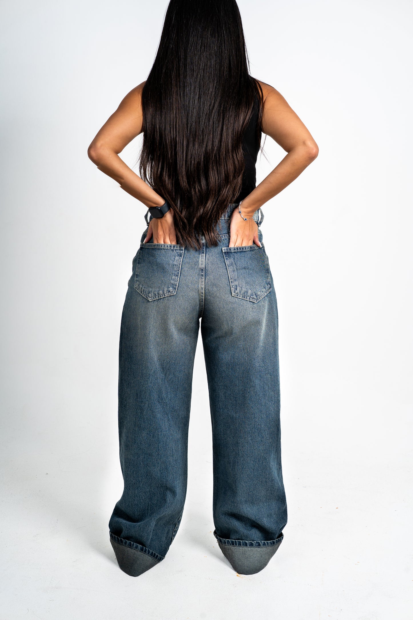 Wide leg jeans two locations mid blue washed