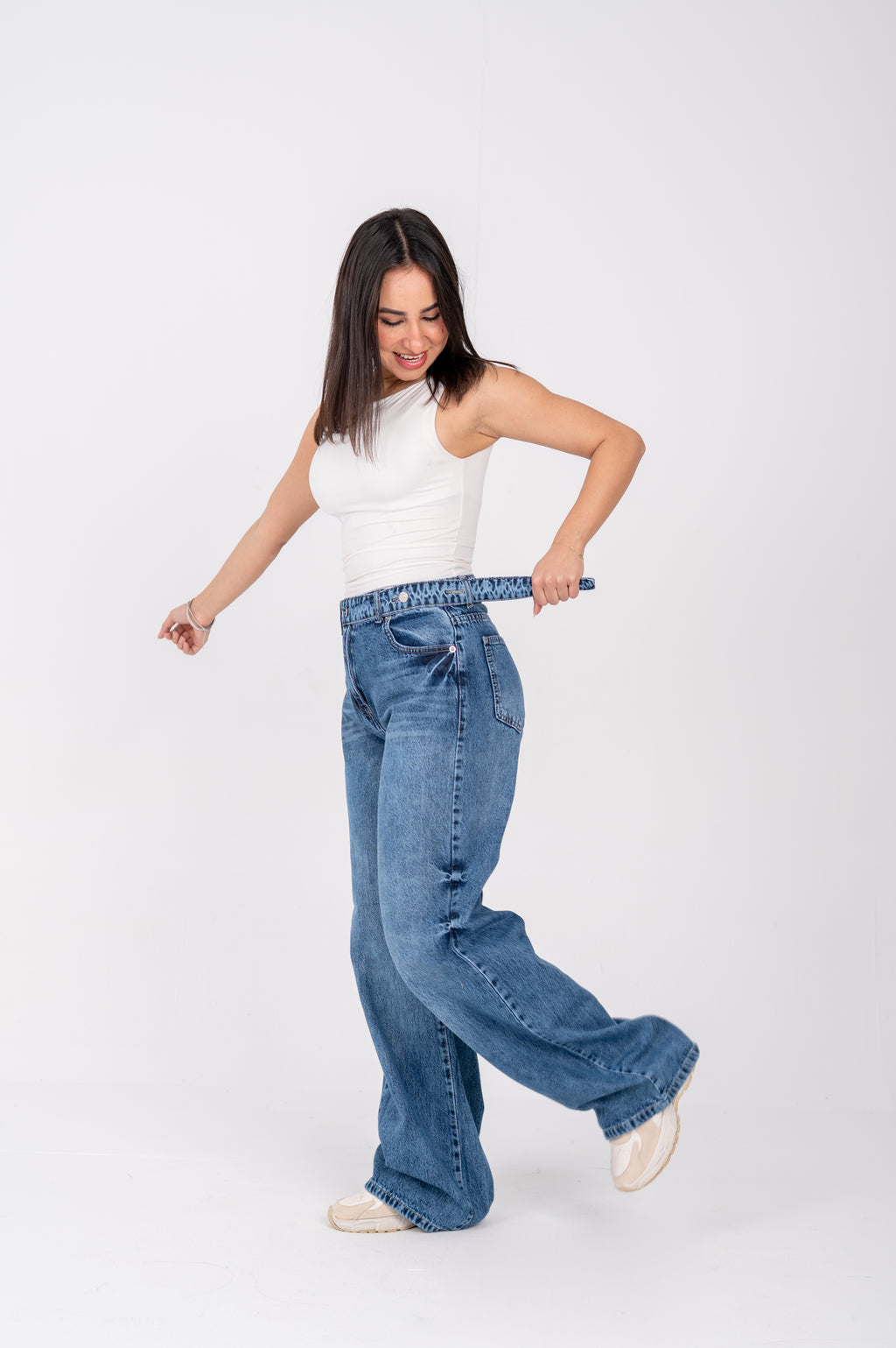 Wide leg jeans with attached belt dark blue