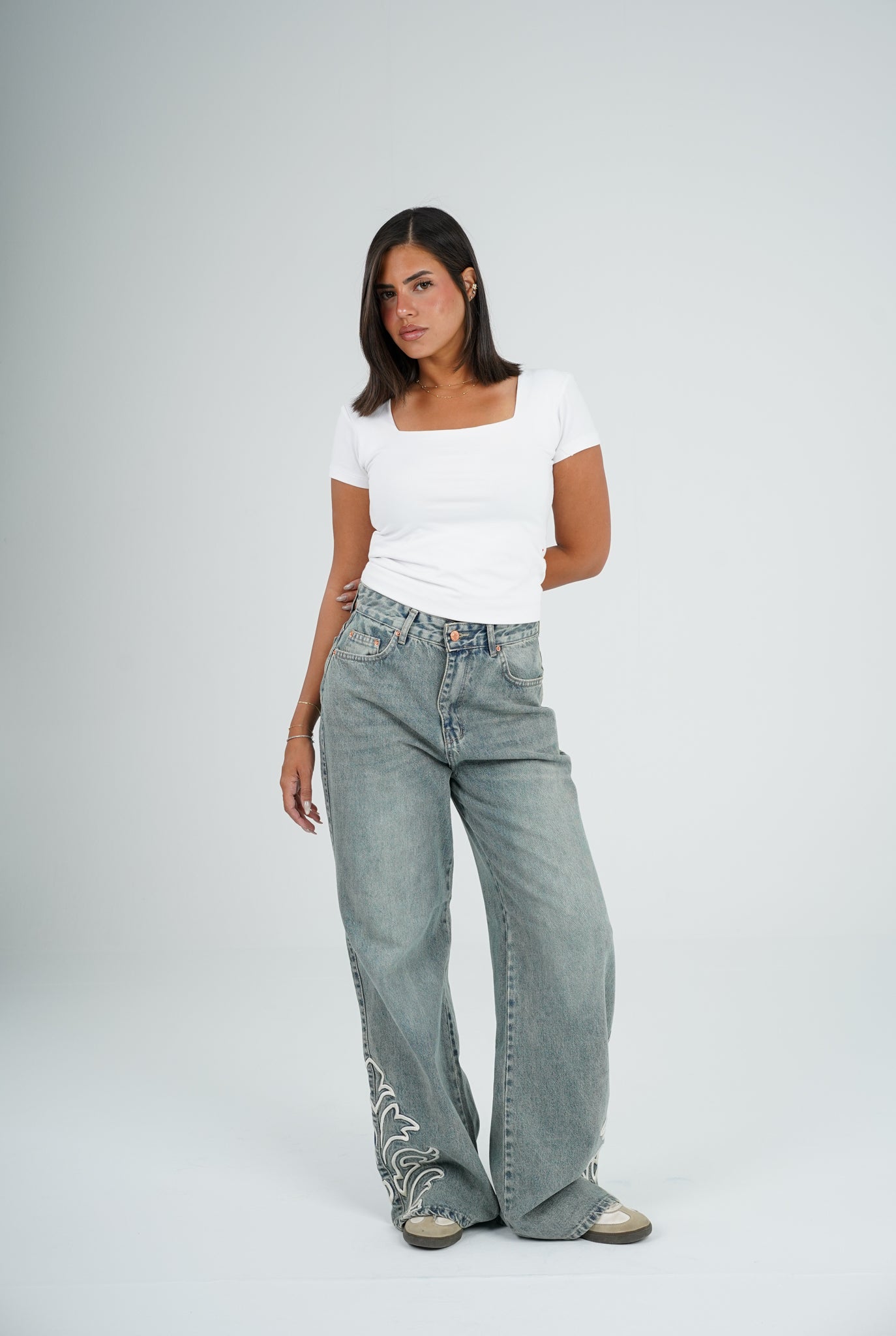 Wide leg down embroidery light Gray