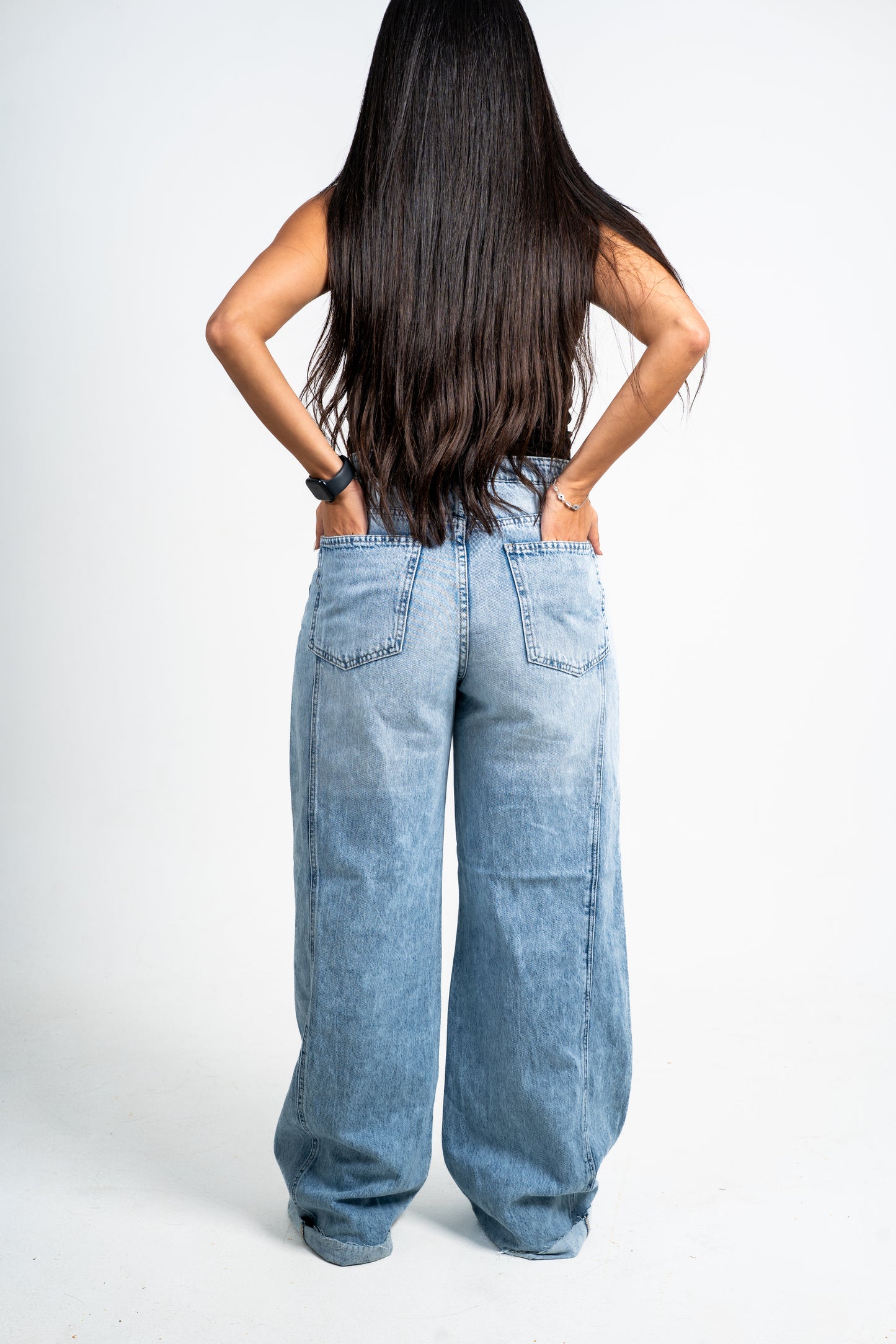 Slanted cut jeans light blue