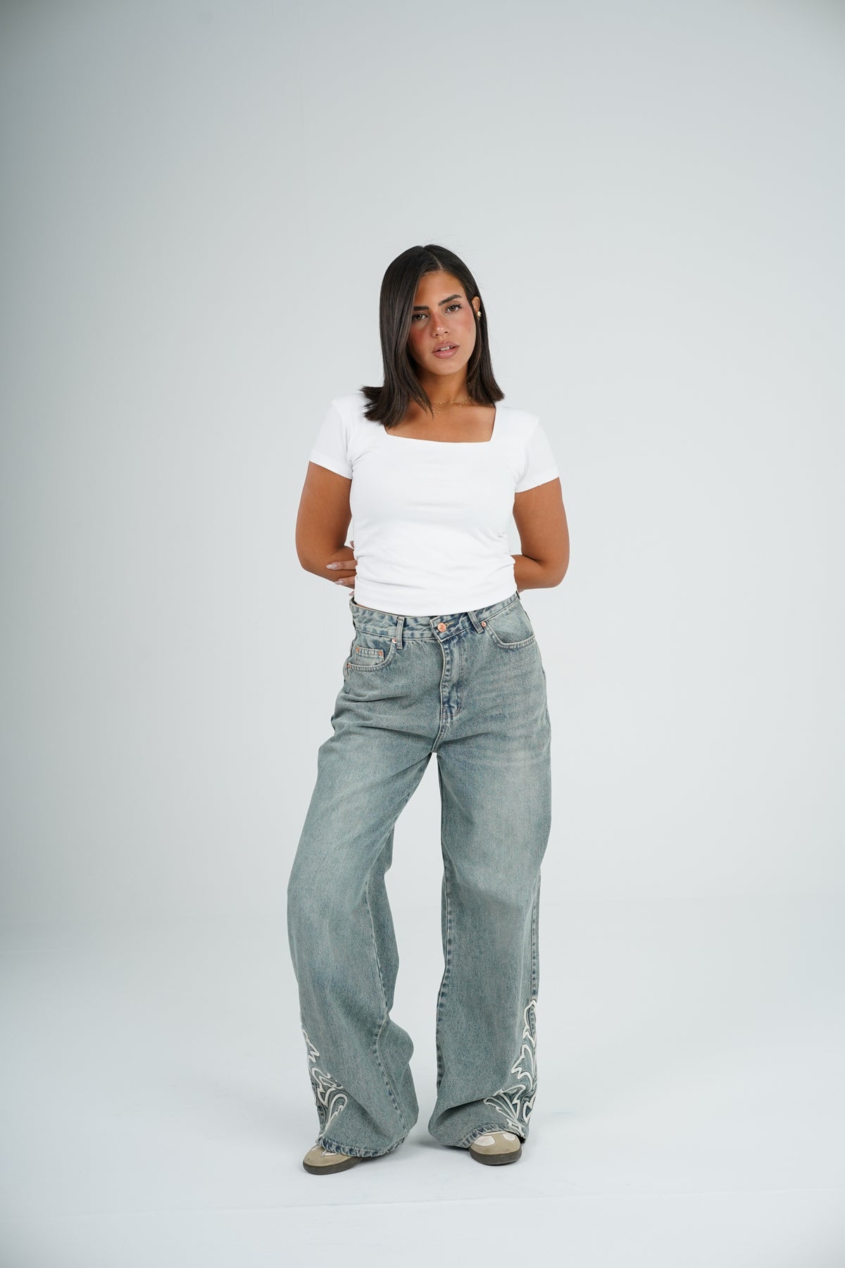 Wide leg down embroidery light Gray