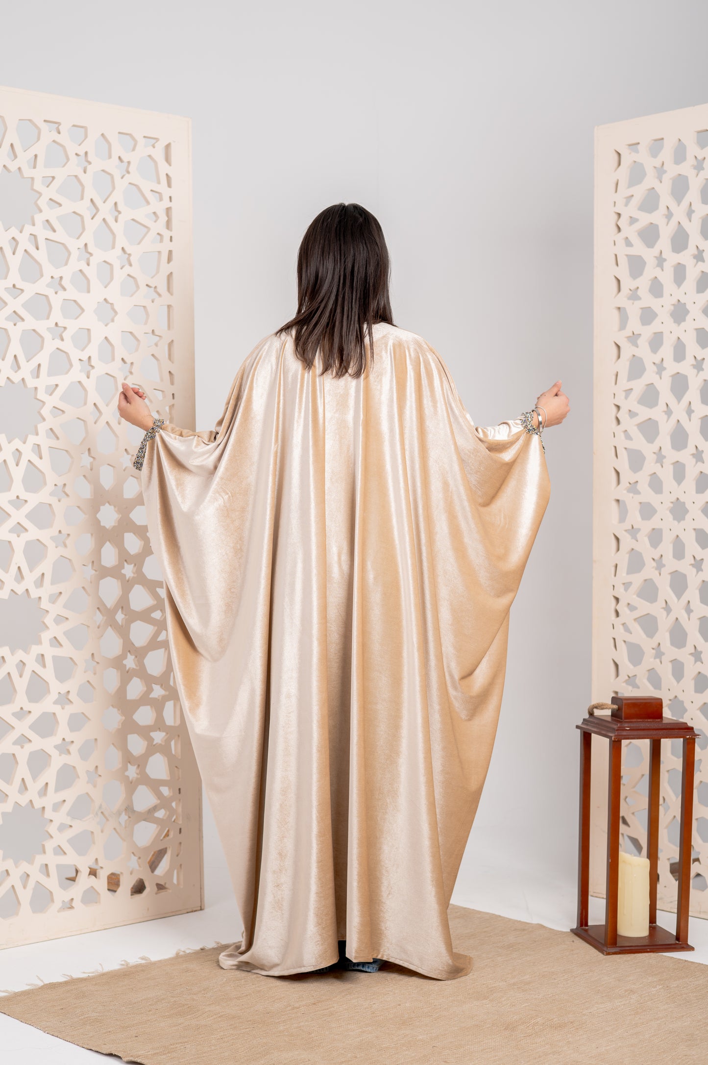 Elegant Velvet Cardigan beige  with Gelatin Trim