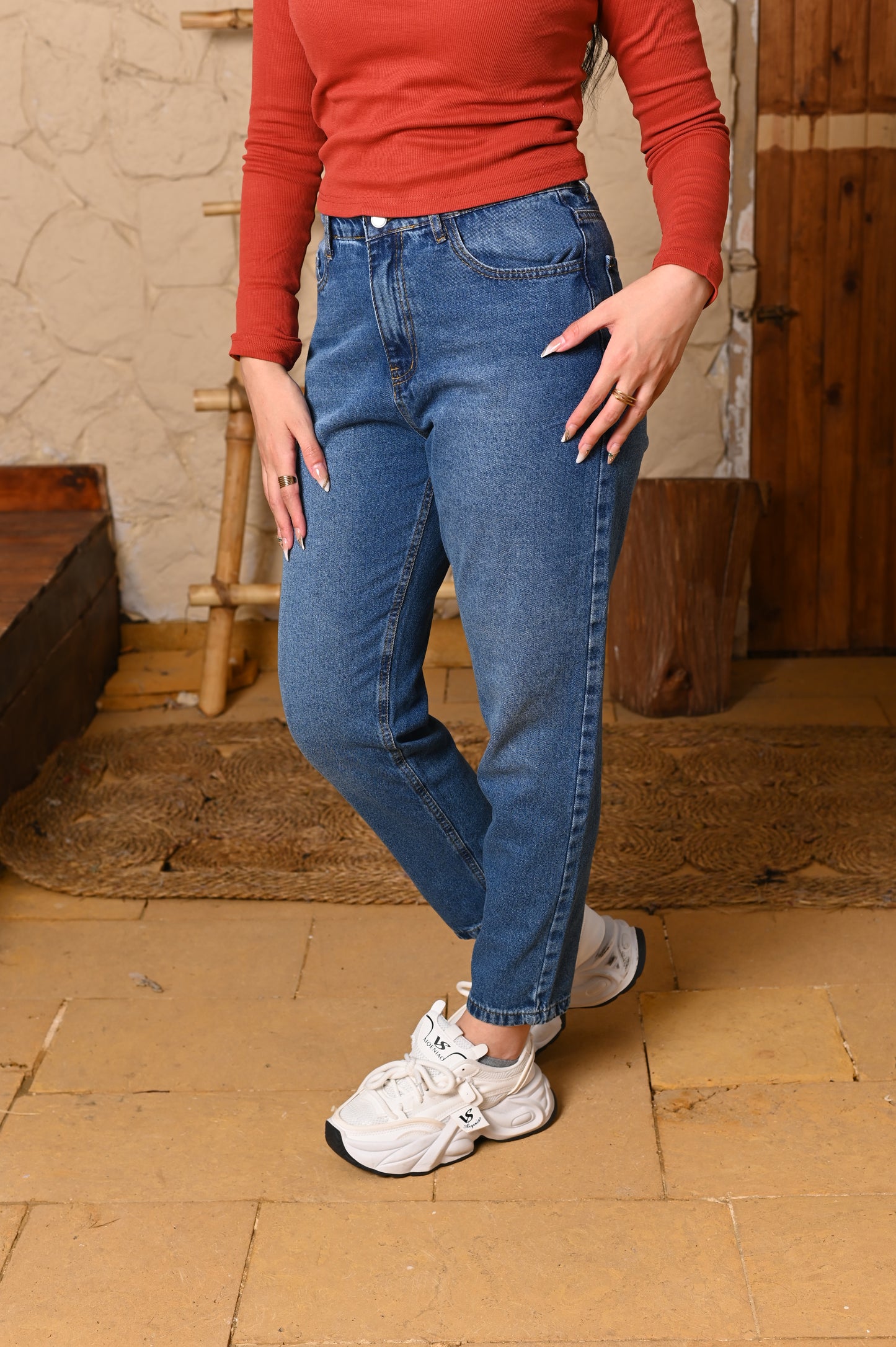Mom fit jeans denim blue.