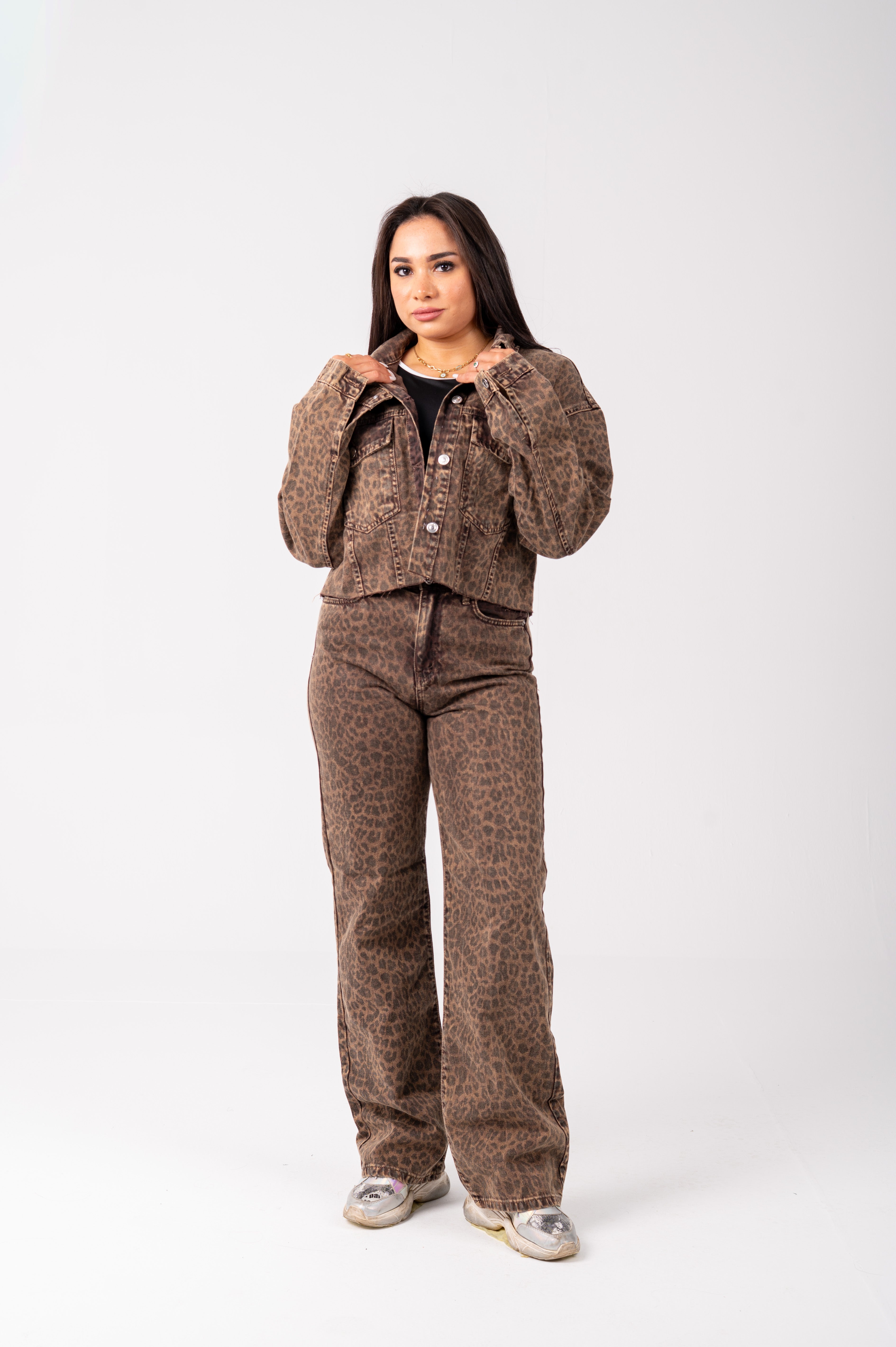 Printed set brown tiger