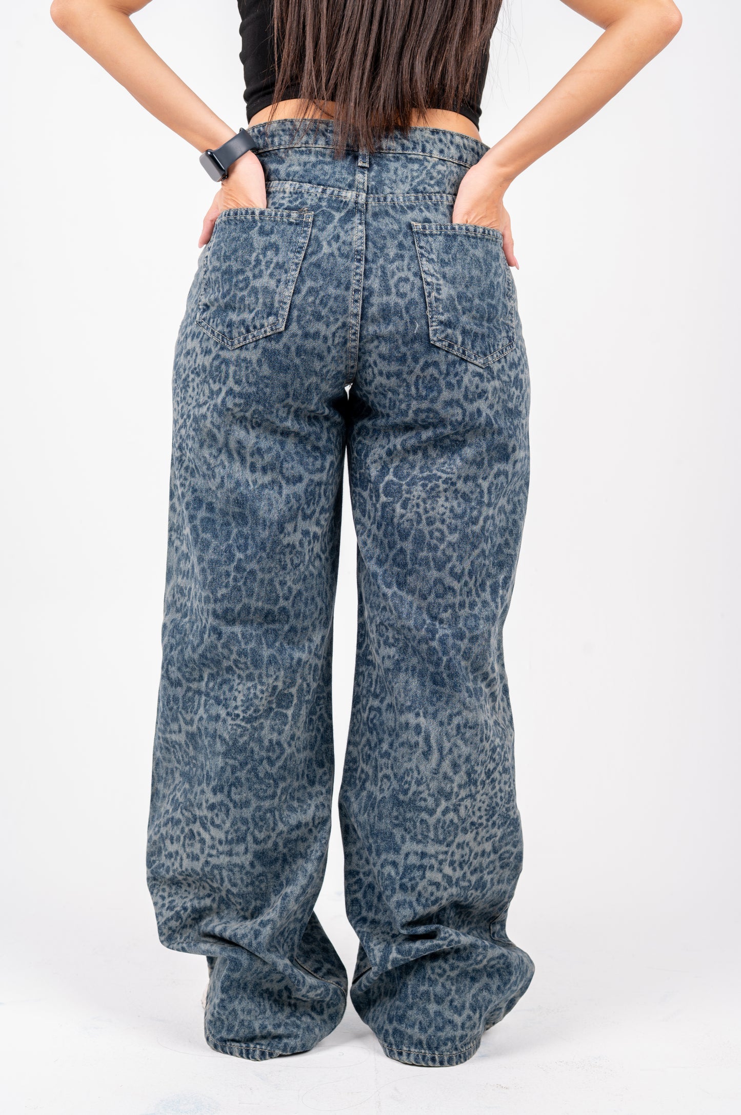 Straight olive tiger denim