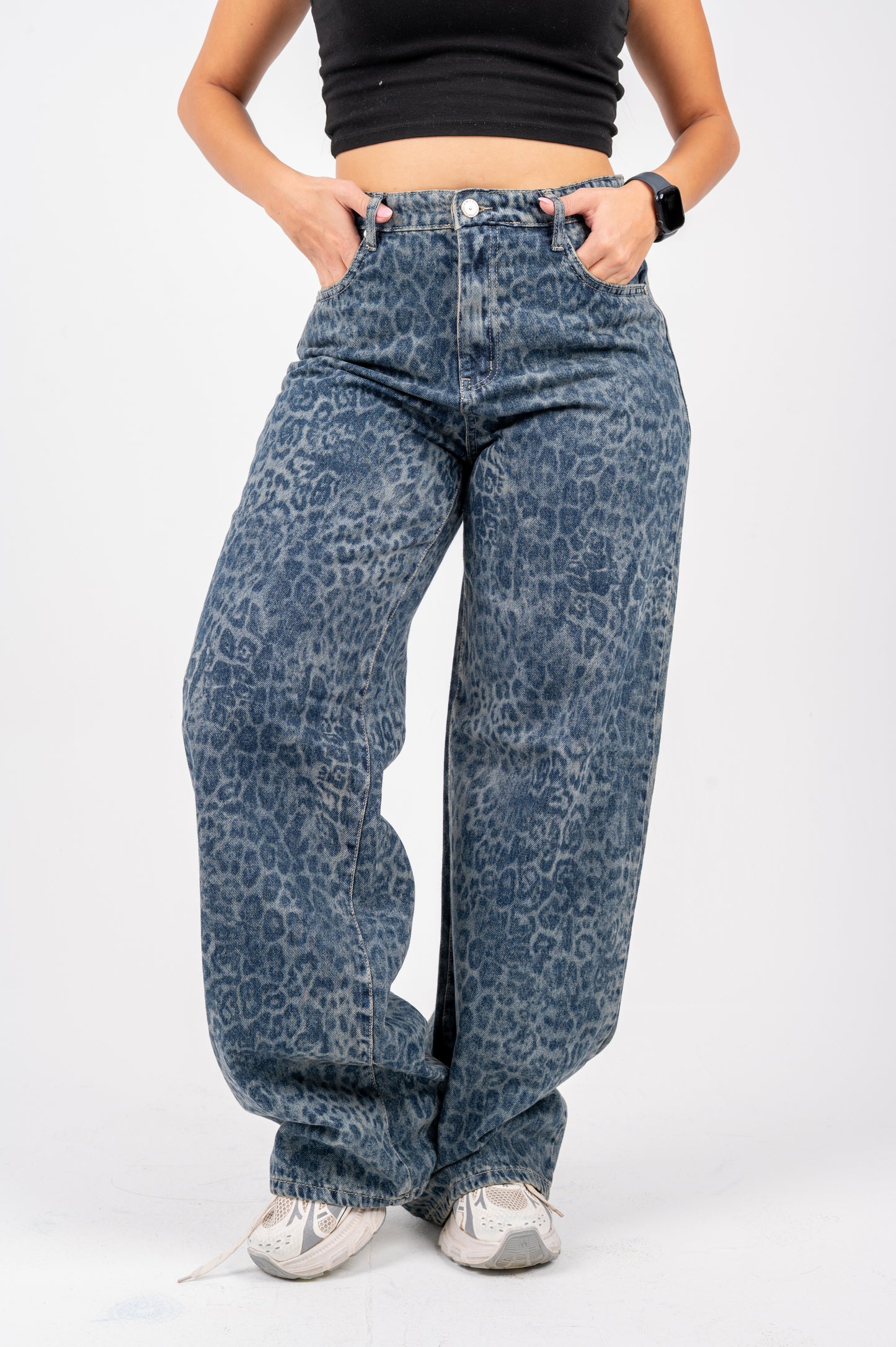 Straight olive tiger denim