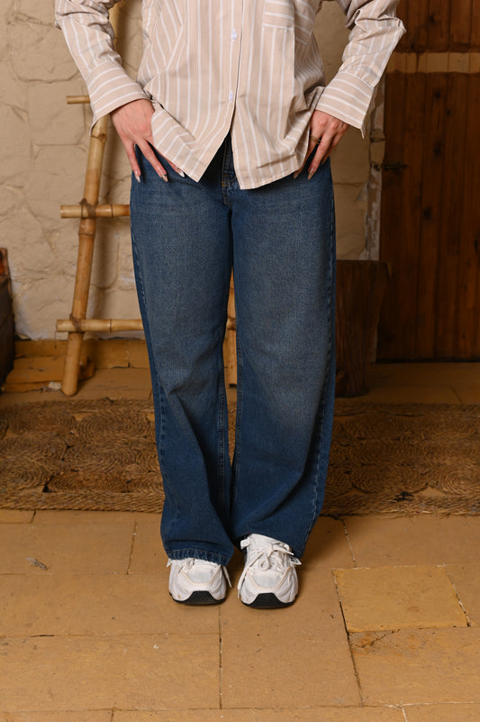 Wide leg jeans denim navy washed.