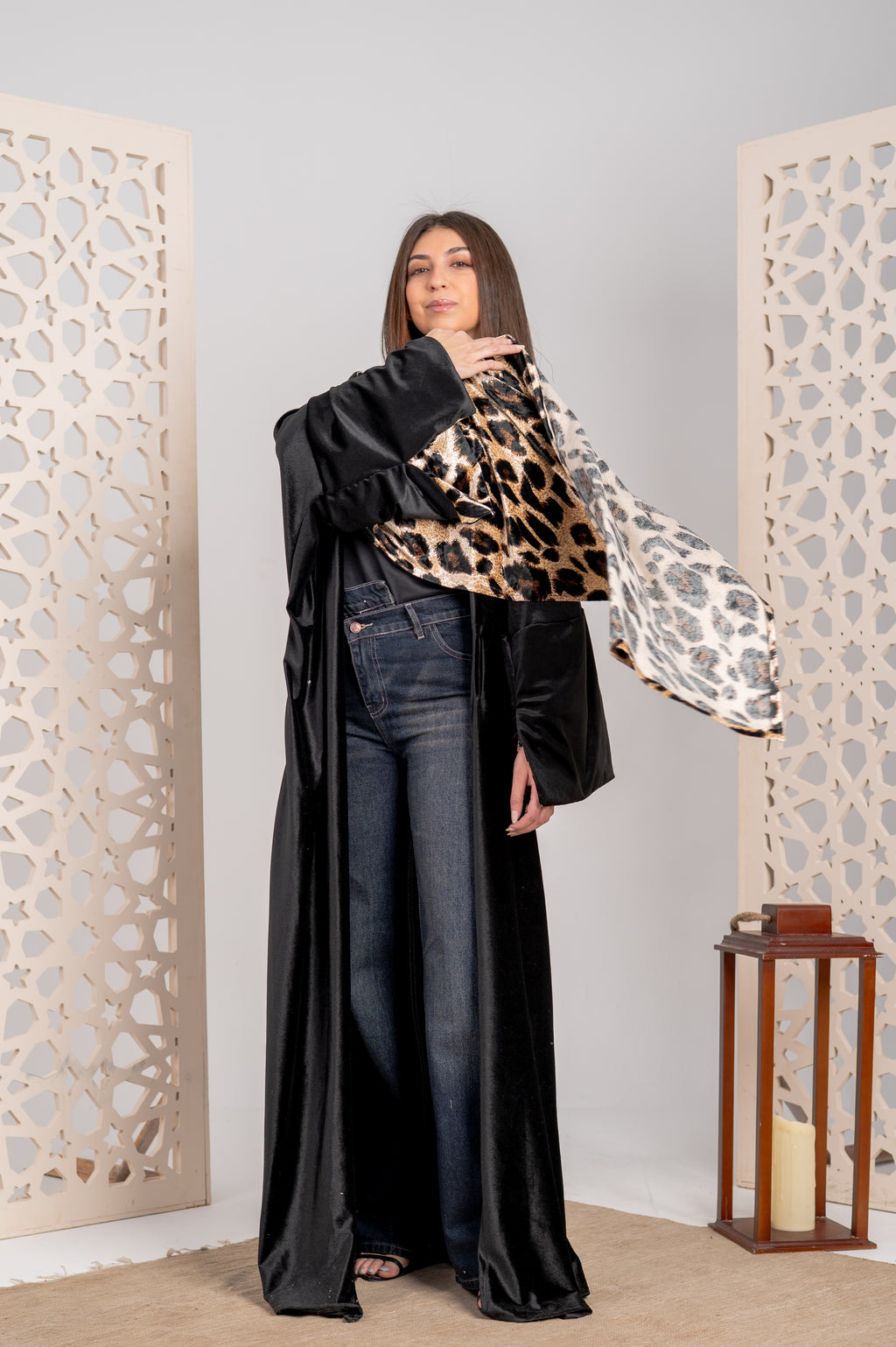 Velvet Long Cardigan with Tiger Scarf