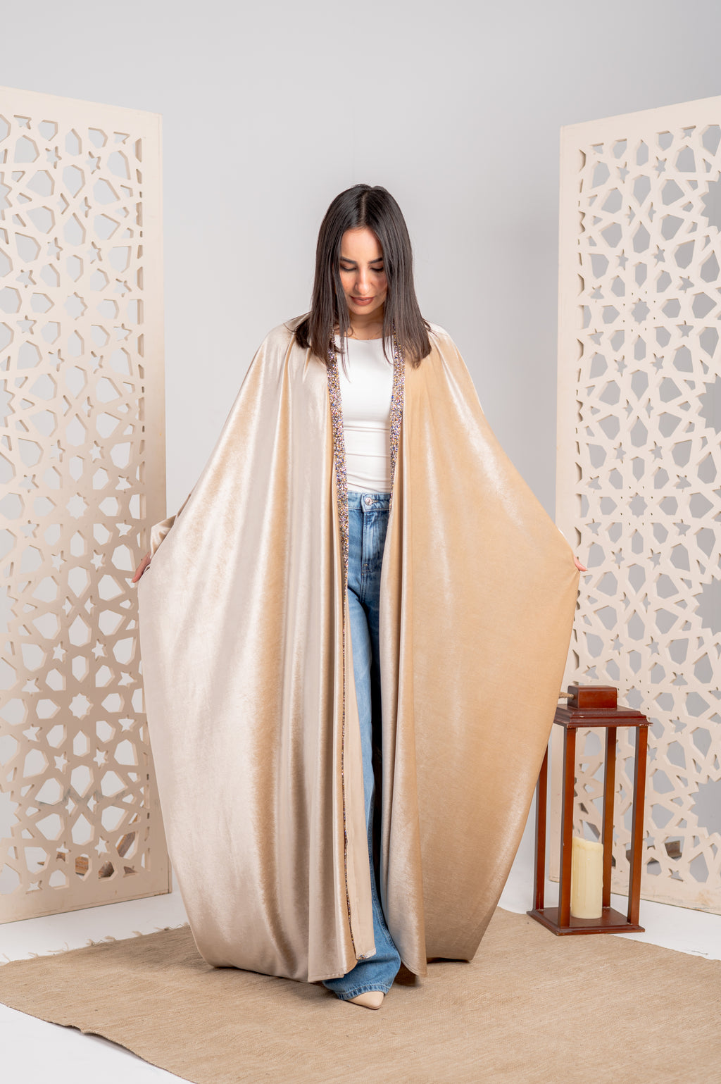 Elegant Velvet Cardigan beige  with Gelatin Trim