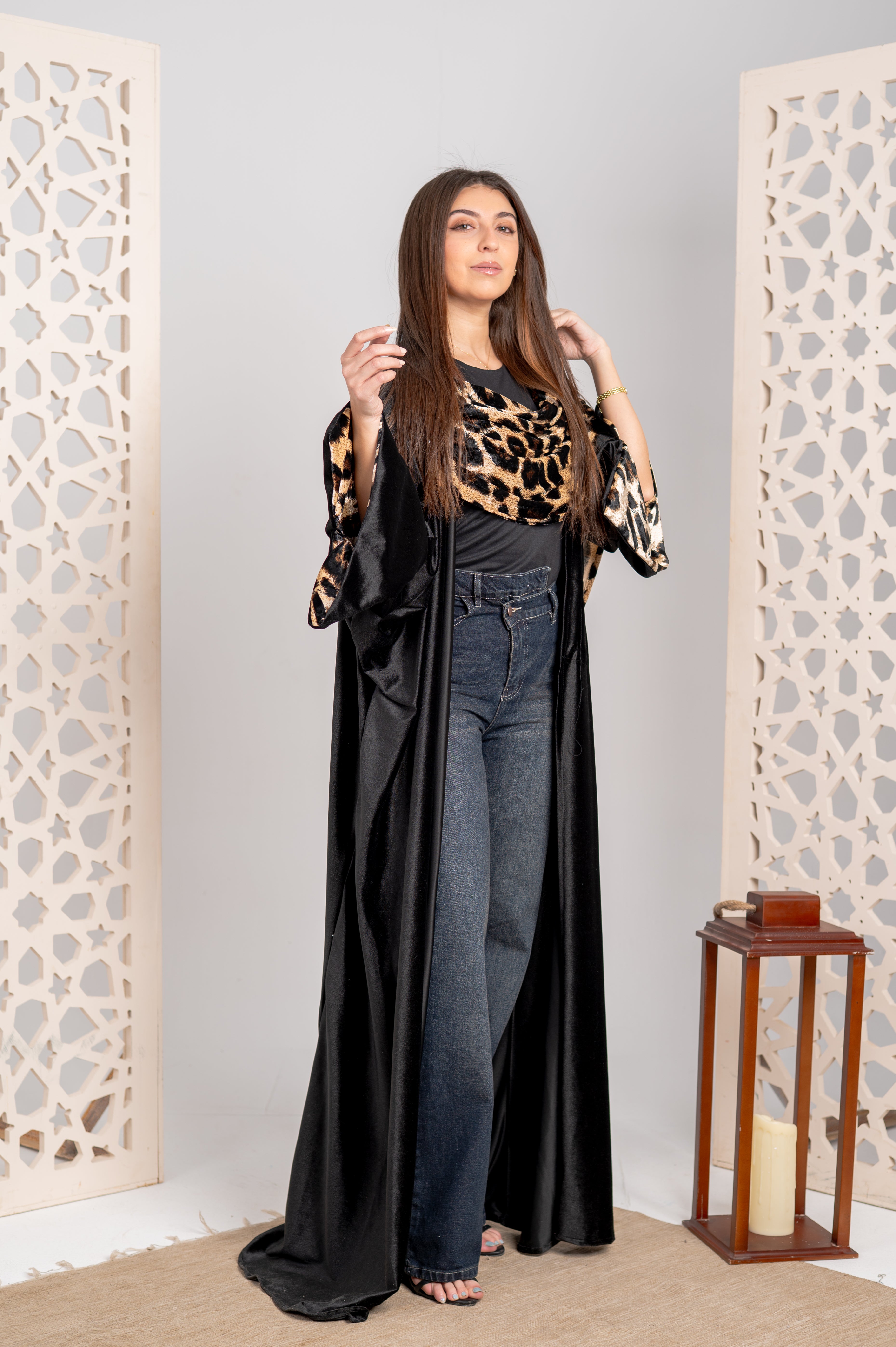 Velvet Long Cardigan with Tiger Scarf