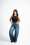 Slanted cut jeans dark blue.
