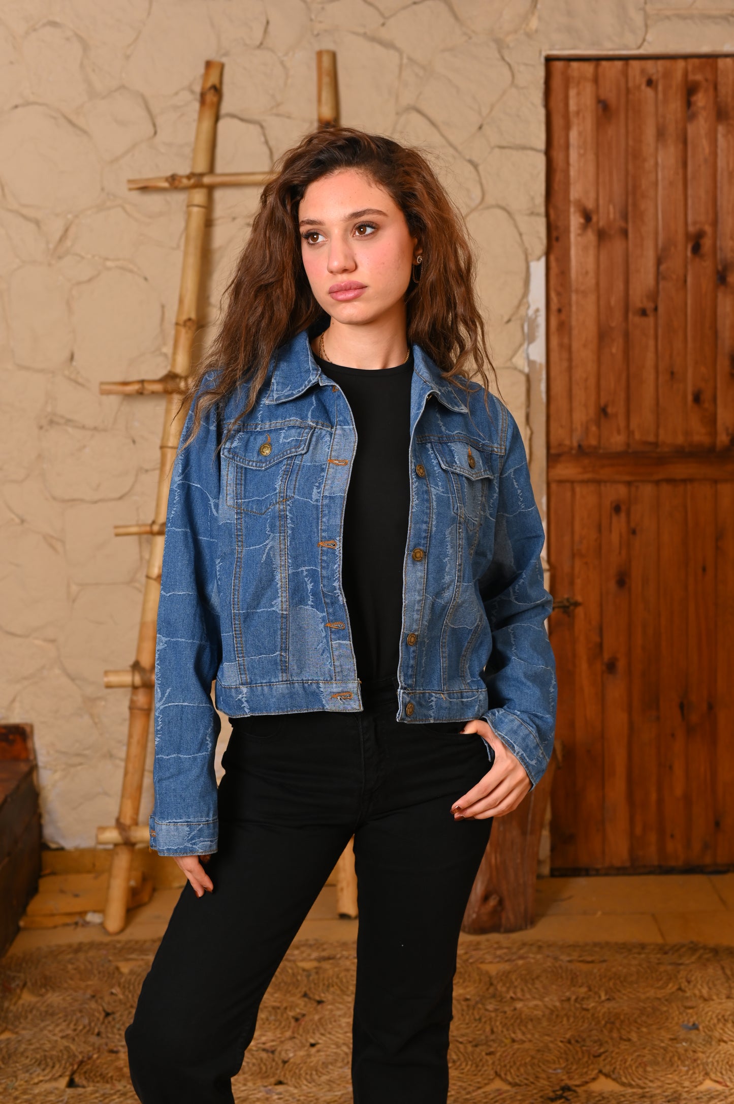 Short jacket Denim jeans blue.