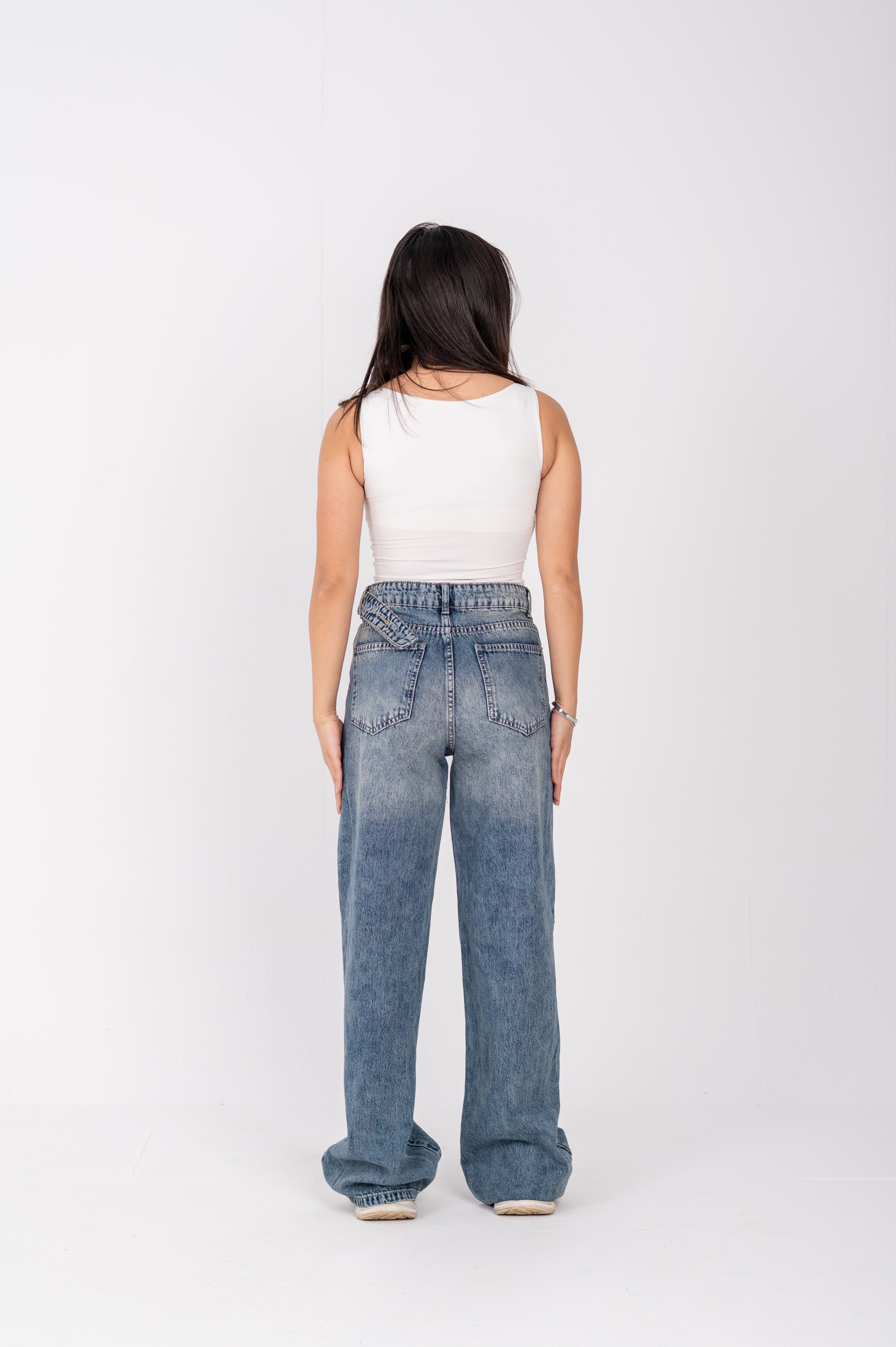 Wide leg jeans with attached belt mid blue washed